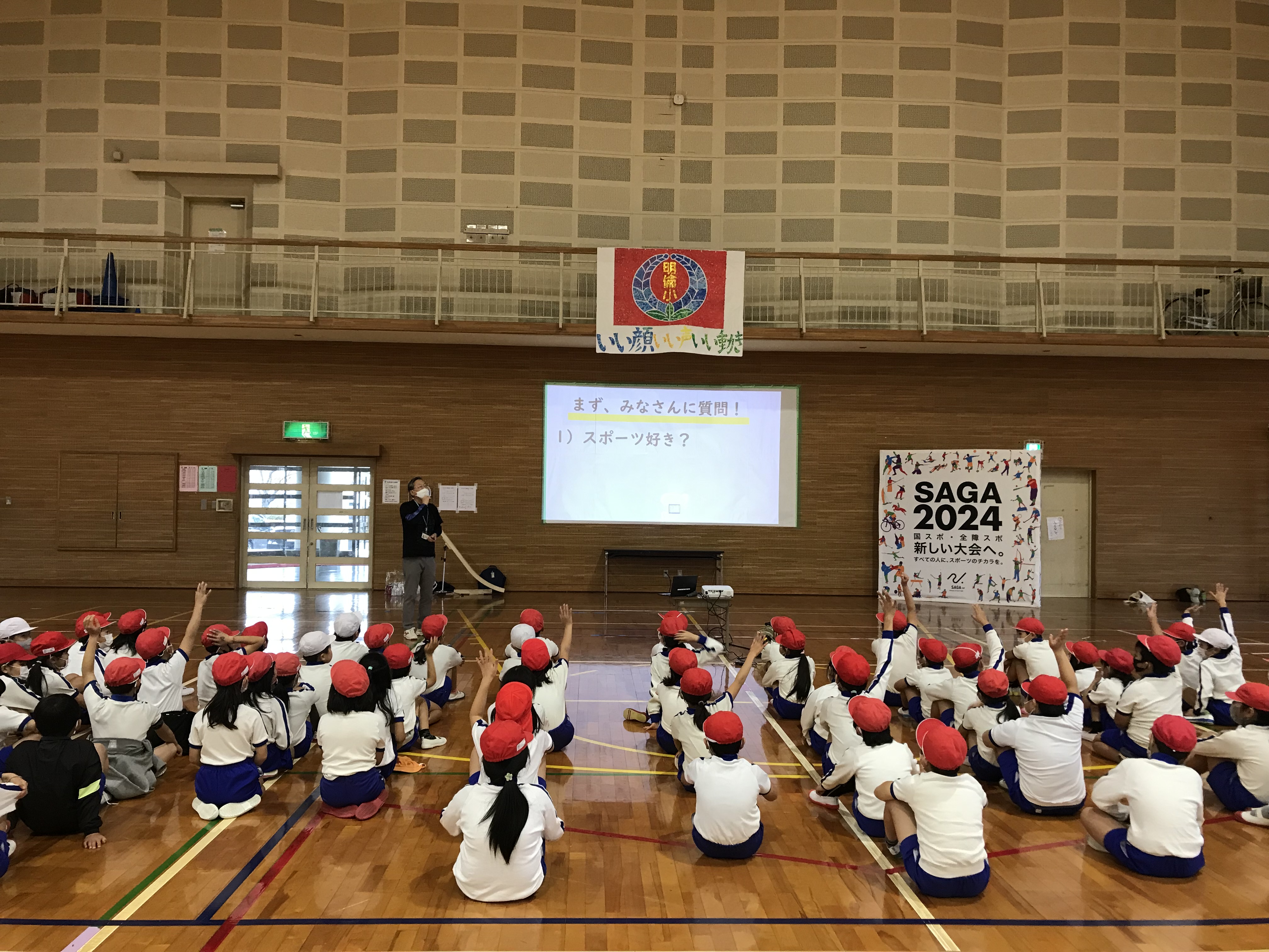 明倫小学校講話の様子
