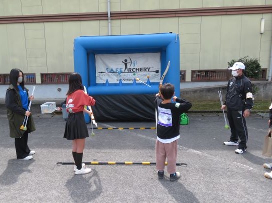 R5.3.25 スポーツ体験会（アーチェリー）3
