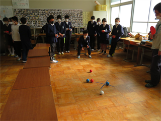能古見小学校6年生ボッチャ体験の様子2